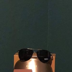 Gucci Sunglasses with box set